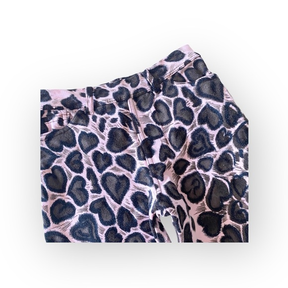 Flowers by Zoe ❤︎︎ Heart Leopard Print Stretch Pants ❤︎︎ Pink Black ❤︎︎ 3 3T ❤︎︎ - Picture 6 of 16
